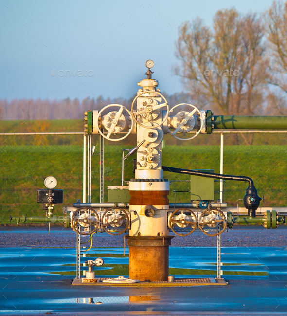 Natural gas production wellhead Stock Photo by CreativeNature_nl